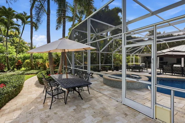 Boca Bath & Tennis Residence photo 41