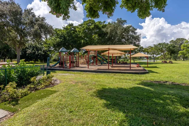 Boca Bath & Tennis Residence photo 58