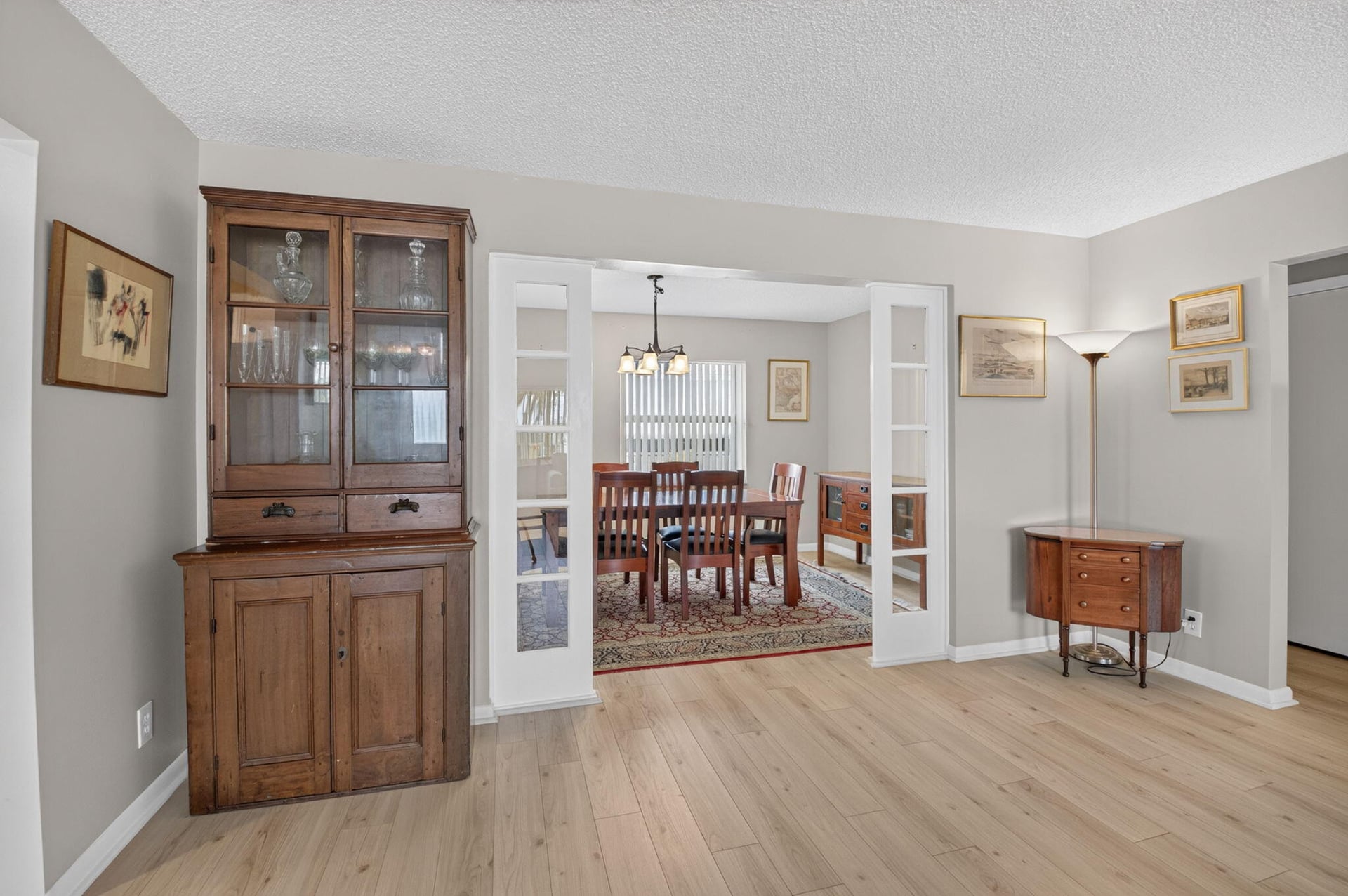  Residence photo 5