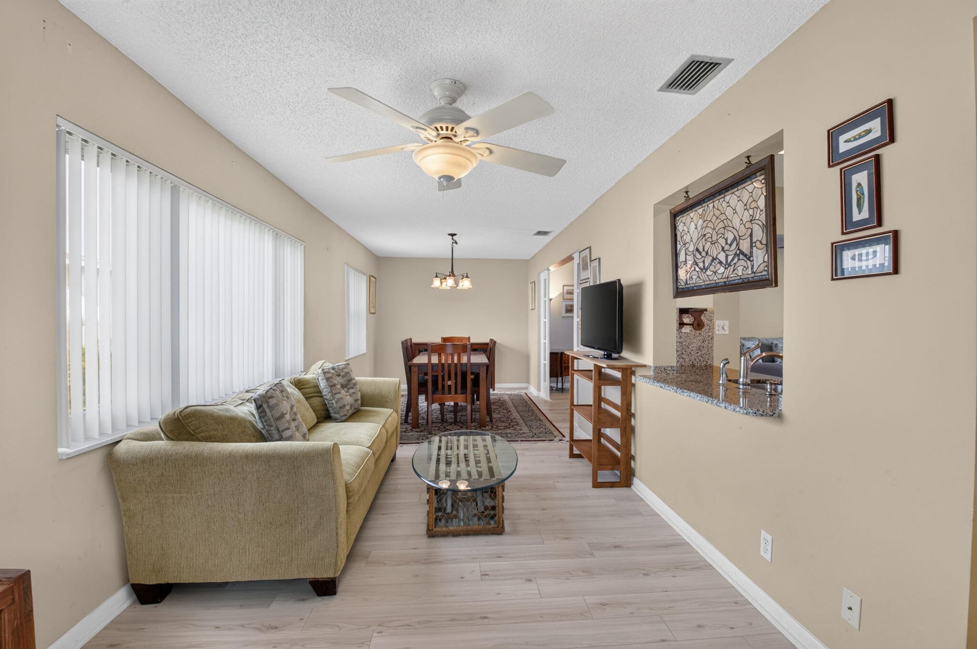  Residence photo 11