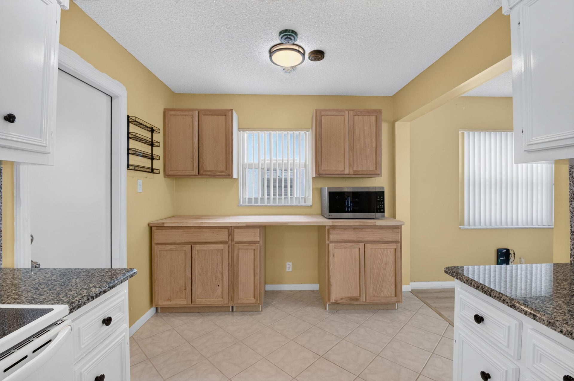  Residence photo 14