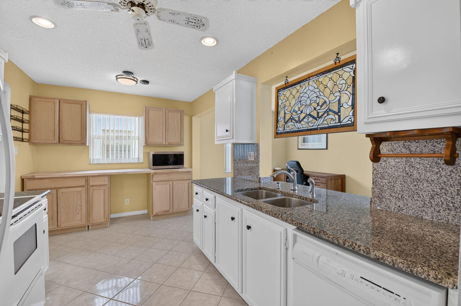  Residence photo 15