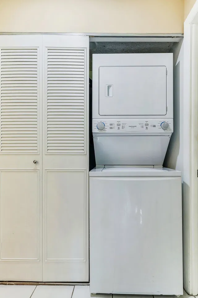 Residence photo 14