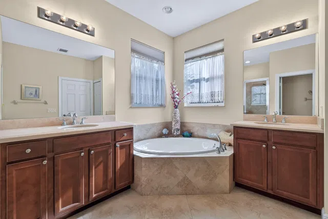 Paloma Palm Beach Gardens Residence photo 37