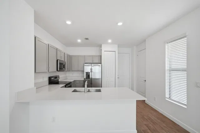  Residence photo 46