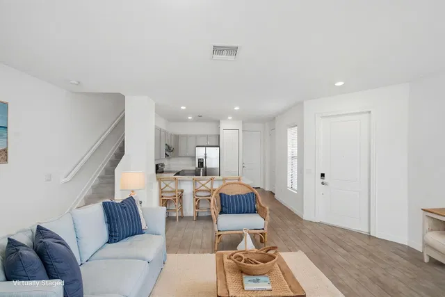  Residence photo 60