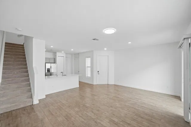  Residence photo 61