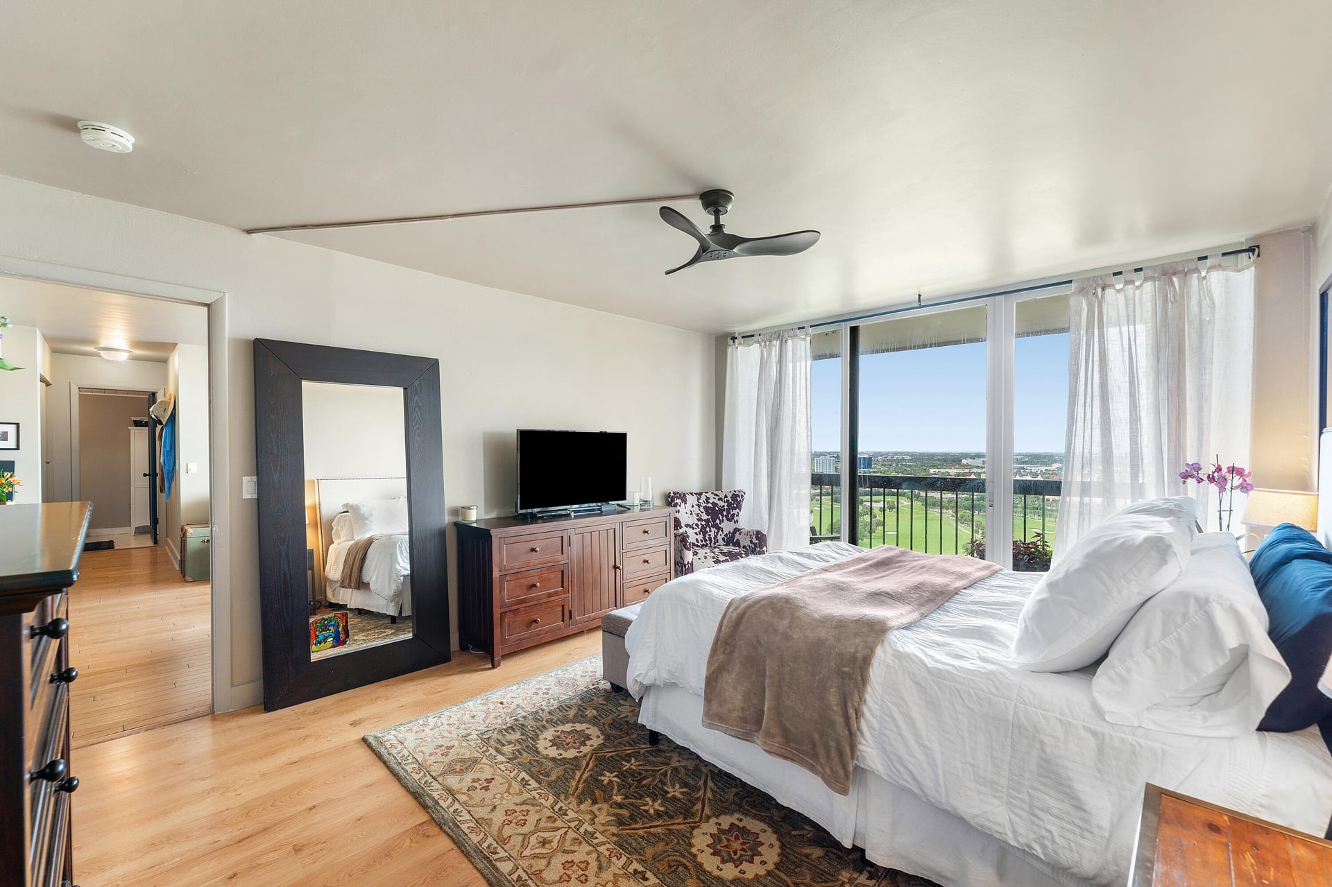 Presidential Place Unit Ph5 photo 15