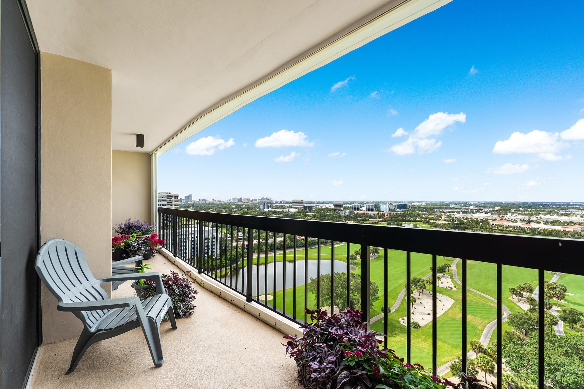 Presidential Place Unit Ph5 photo 19
