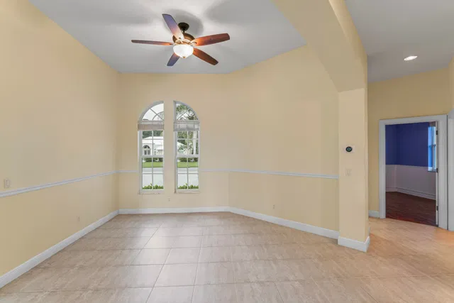 Residence photo 10