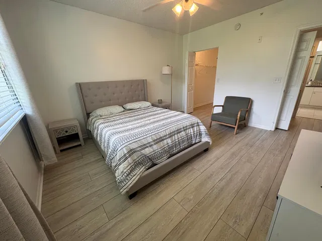  Unit 207 photo 9