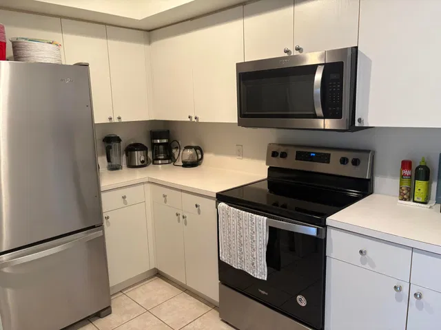  Unit 207 photo 14