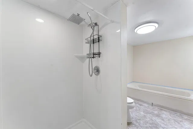  Unit 102 photo 17
