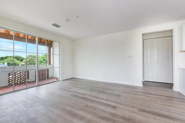 Residence photo 18