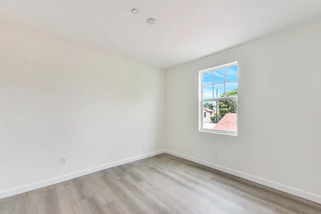 Residence photo 23