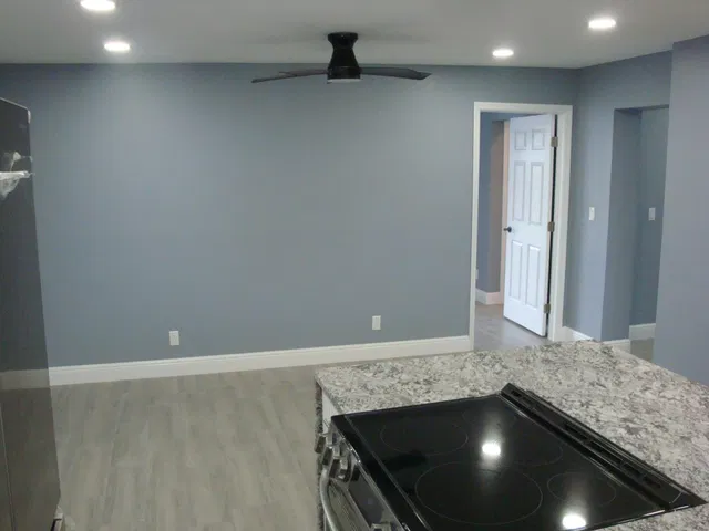 Residence photo 6