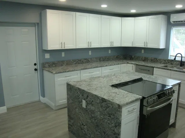 Residence photo 9