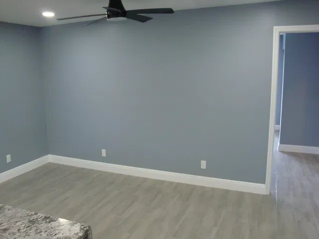 Residence photo 16