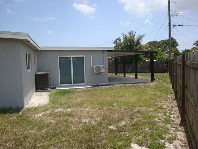 Residence photo 25