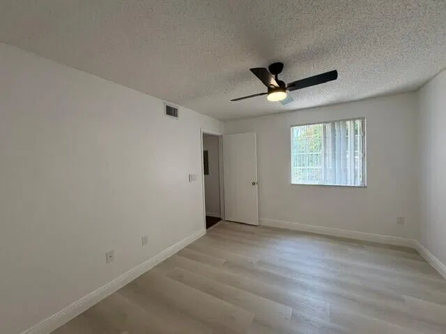 Unit 108 photo 33