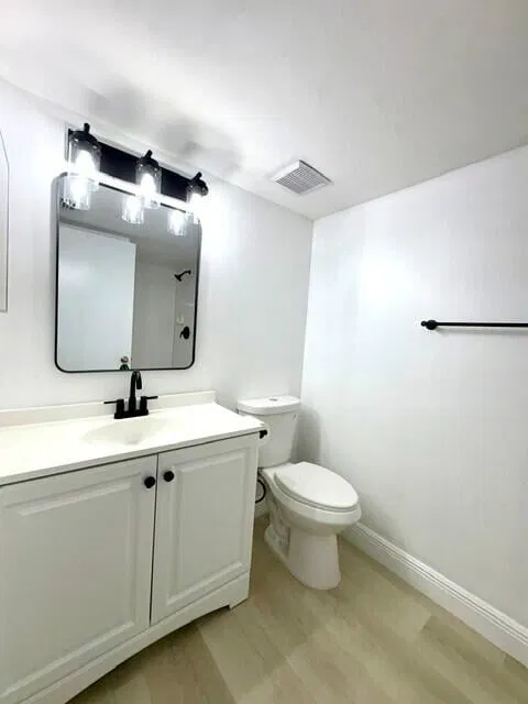 Unit 108 photo 36