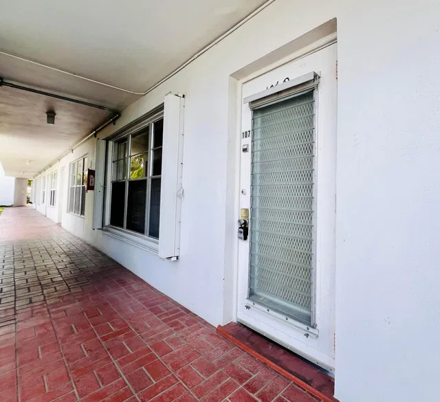Residence photo 8