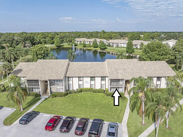 Residence photo 18