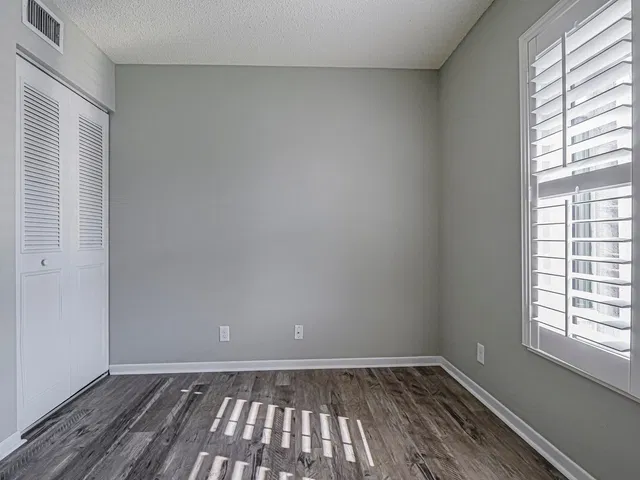 Residence photo 34