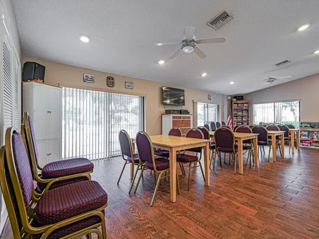 Residence photo 44