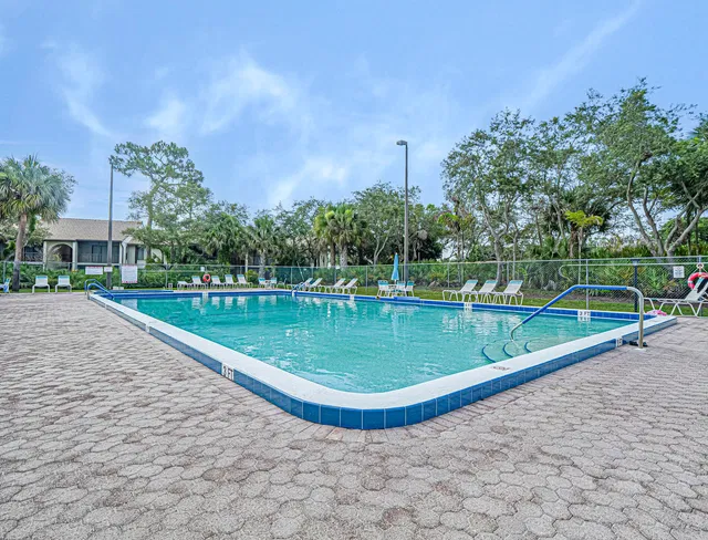 Residence photo 46
