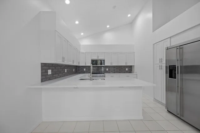 Residence photo 8