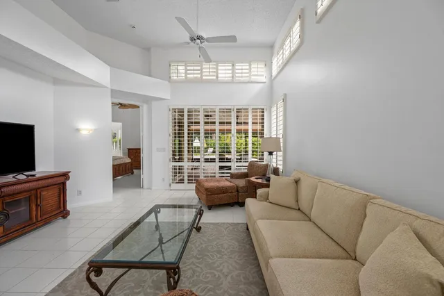 Residence photo 13