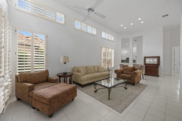 Residence photo 14