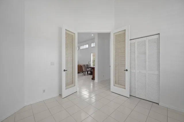 Residence photo 22