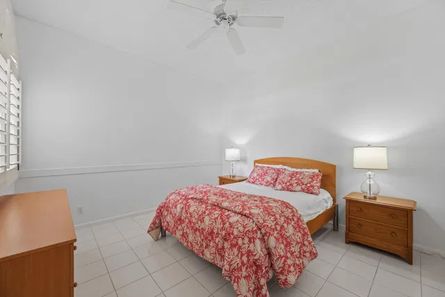 Residence photo 24