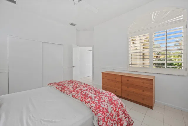 Residence photo 25