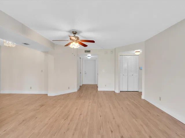 Unit 104 photo 14