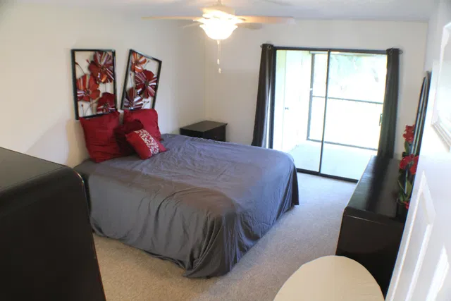 Unit C photo 10