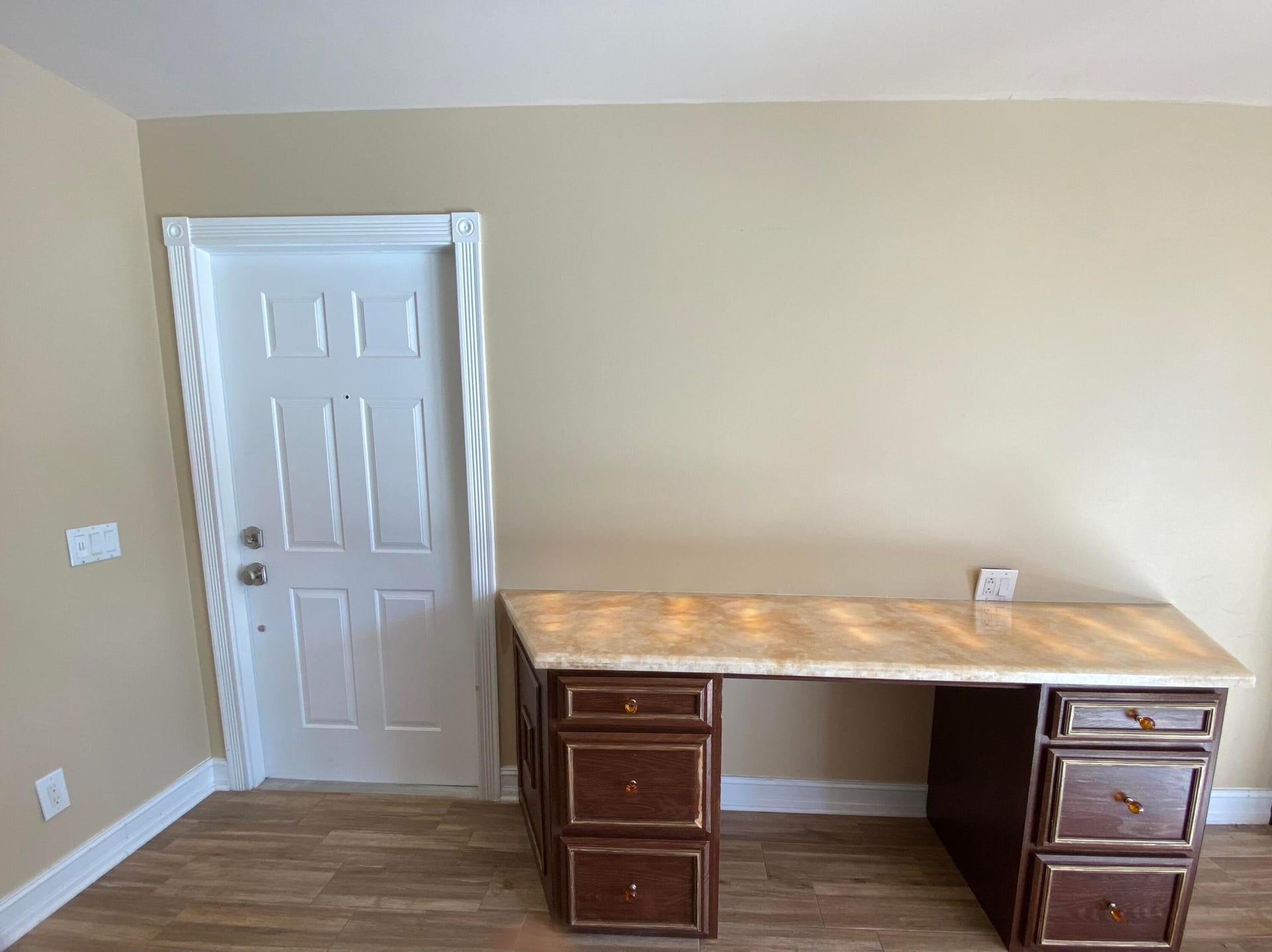  Residence photo 5
