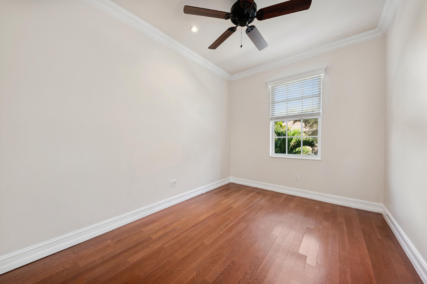  Residence photo 17