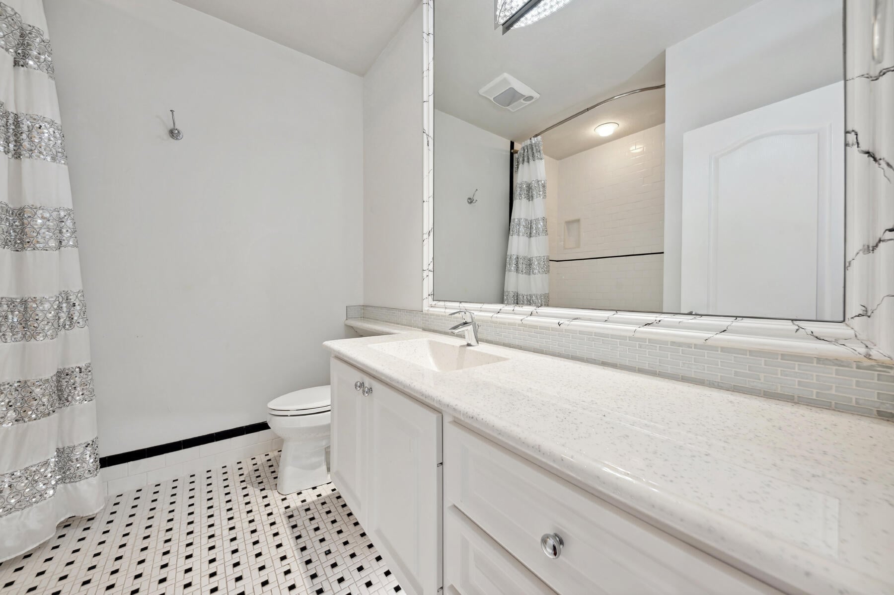  Residence photo 20