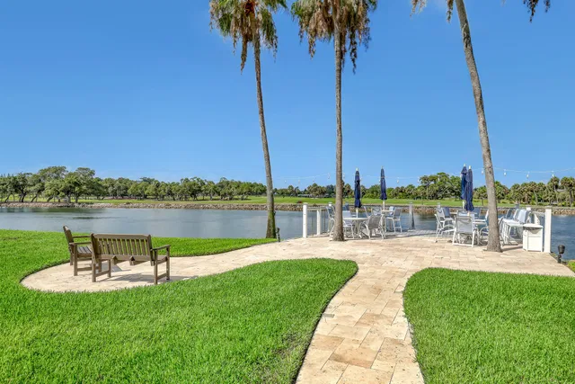 Golfview North Palm Beach II Unit 403 photo 21