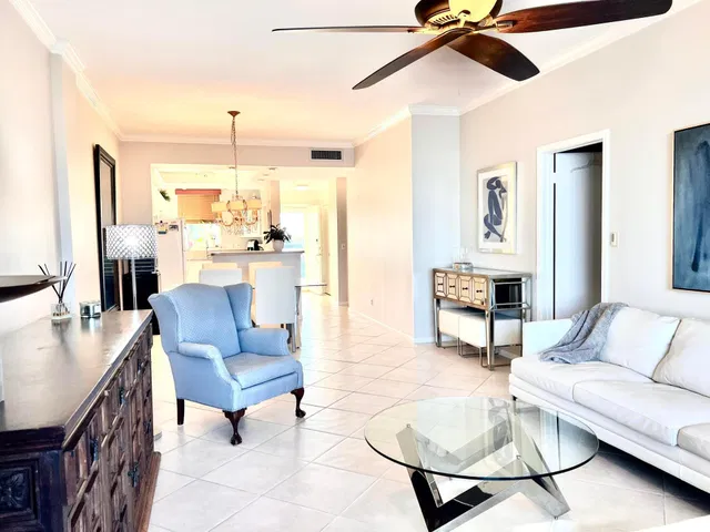 Paradise Harbour North Palm Beach Unit 506 photo 4