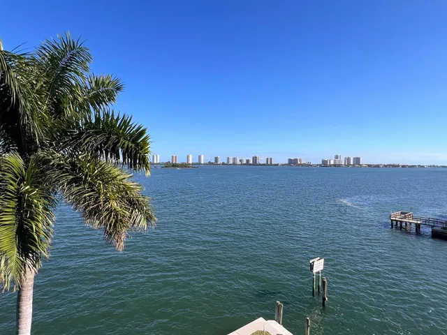 Paradise Harbour North Palm Beach Unit 506 photo 10