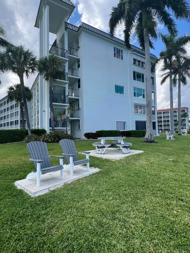 Paradise Harbour North Palm Beach Unit 506 photo 13