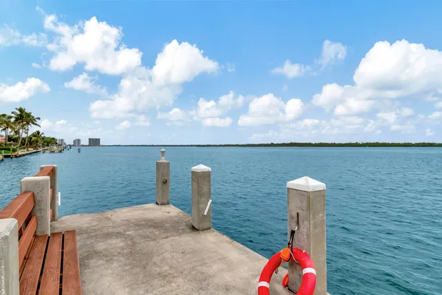 Paradise Harbour North Palm Beach Unit 506 photo 20