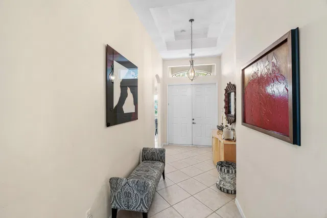 Residence photo 16