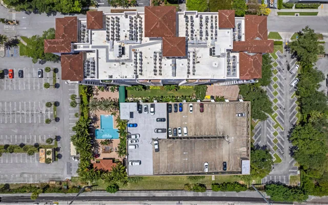 The Montecito Unit 1202 photo 13