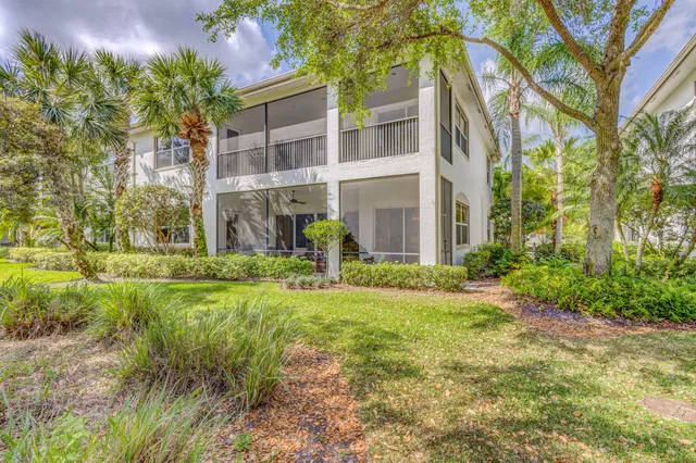 Mirasol Country Club Residence photo 49