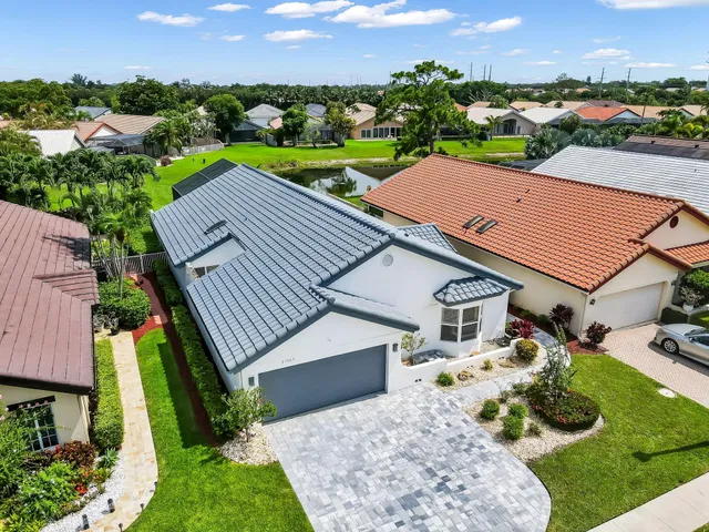 Residence photo 2